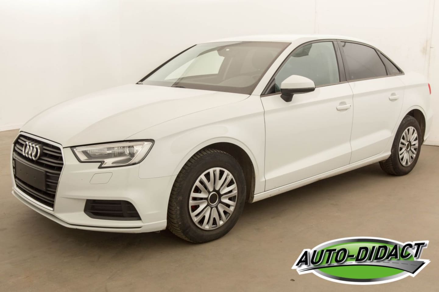 Audi A3 - 1.6 TDI Sedan - AutoWereld.nl