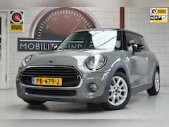 MINI Mini - 1.5 P-Business Automaat NL-auto NIEUWSTAAT