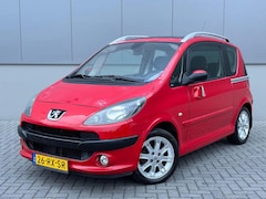 Peugeot 1007 - 1.6-16V Sporty