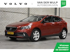 Volvo V40 Cross Country - T3 152pk Aut. Momentum Business Pack