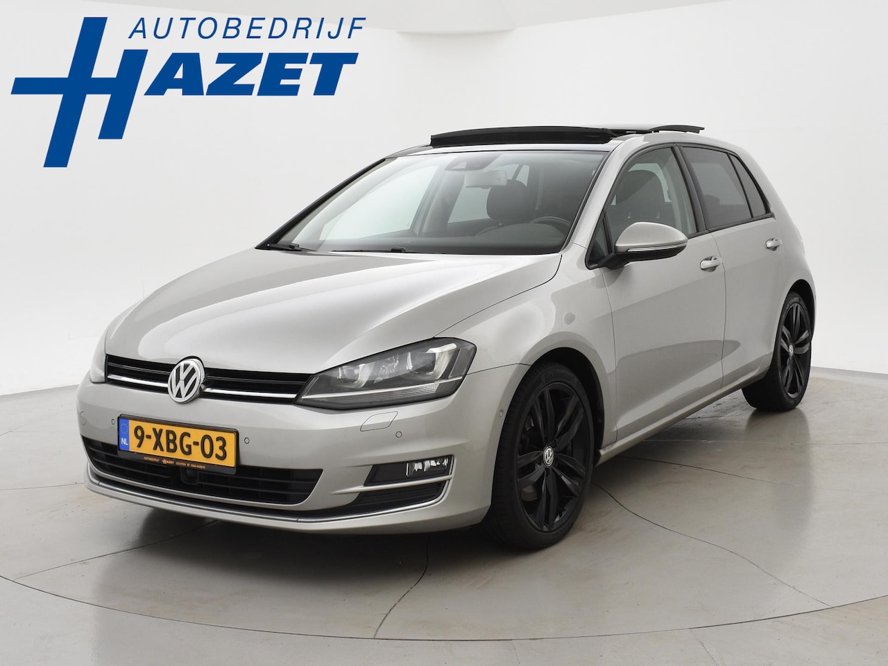 Volkswagen Golf - 1.4 TSI 140 PK DSG AUT. ACT HIGHLINE + ADAPTIVE CRUISE / LEDER / PANORAMA / STOELVERW. / X - AutoWereld.nl