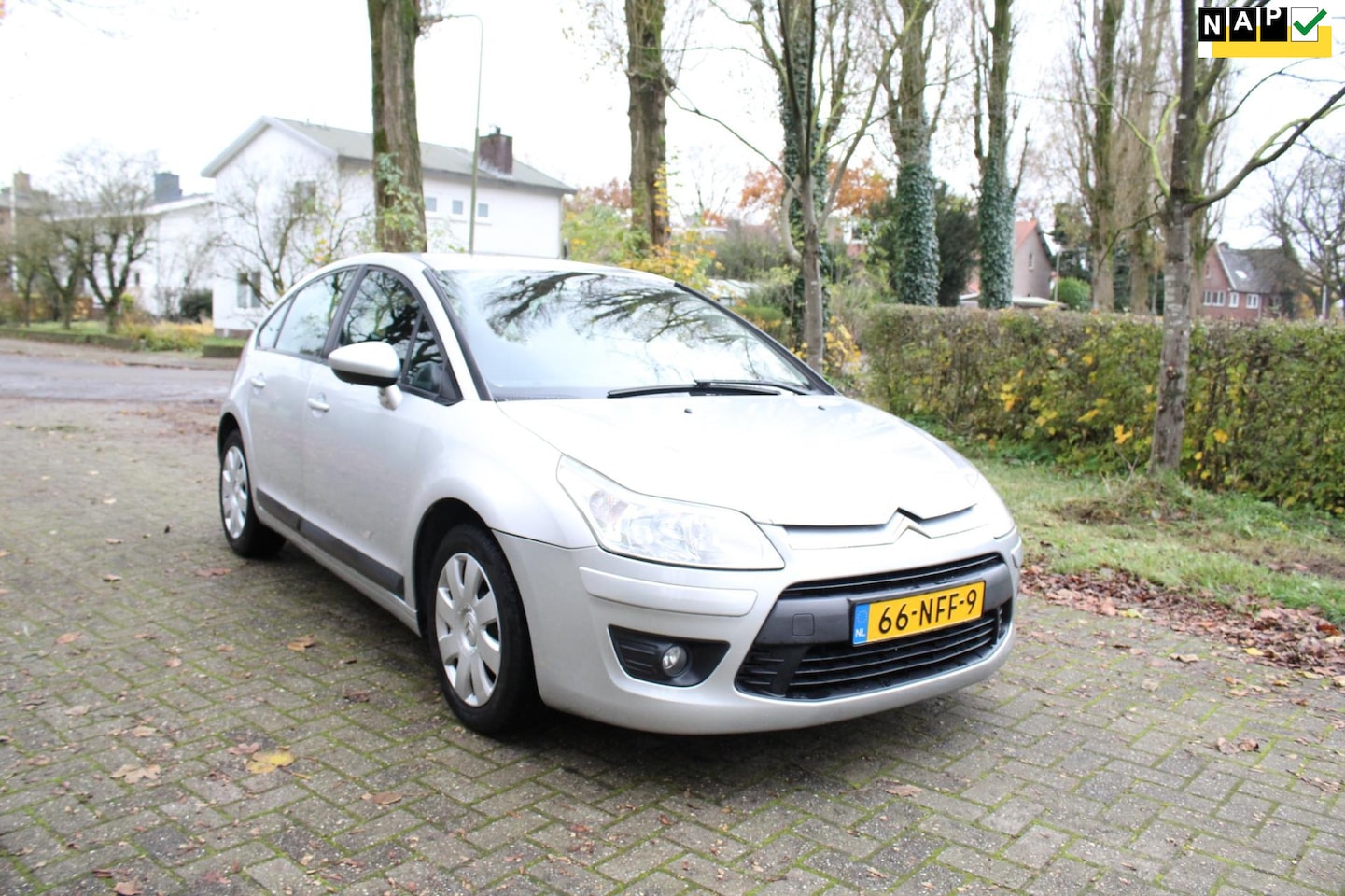 Citroën C4 - 1.6 VTi Anniversaire 1.6 VTi Anniversaire - AutoWereld.nl