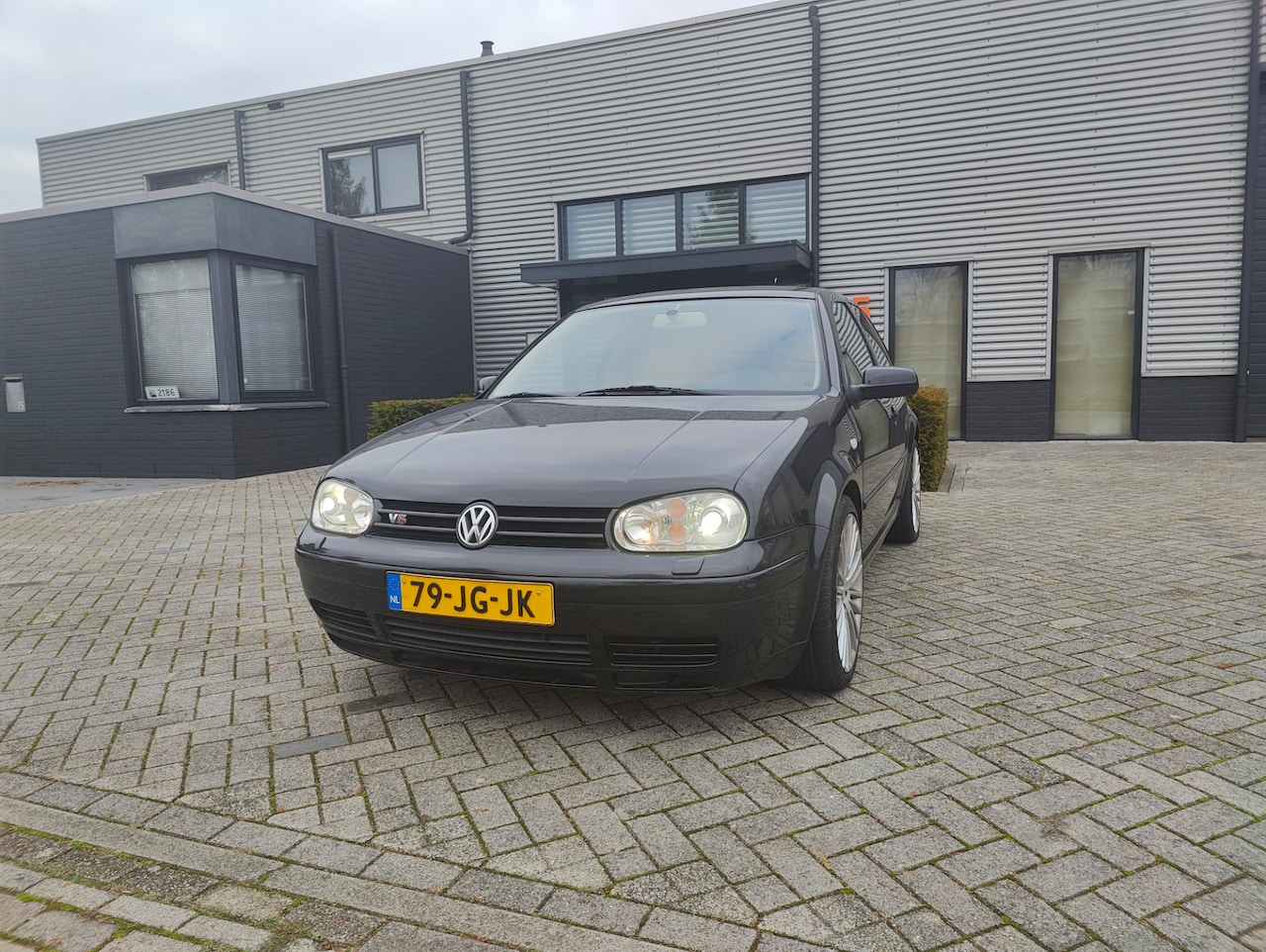 Volkswagen Golf - 2.3 V5 Highline bJ 2002 - AutoWereld.nl