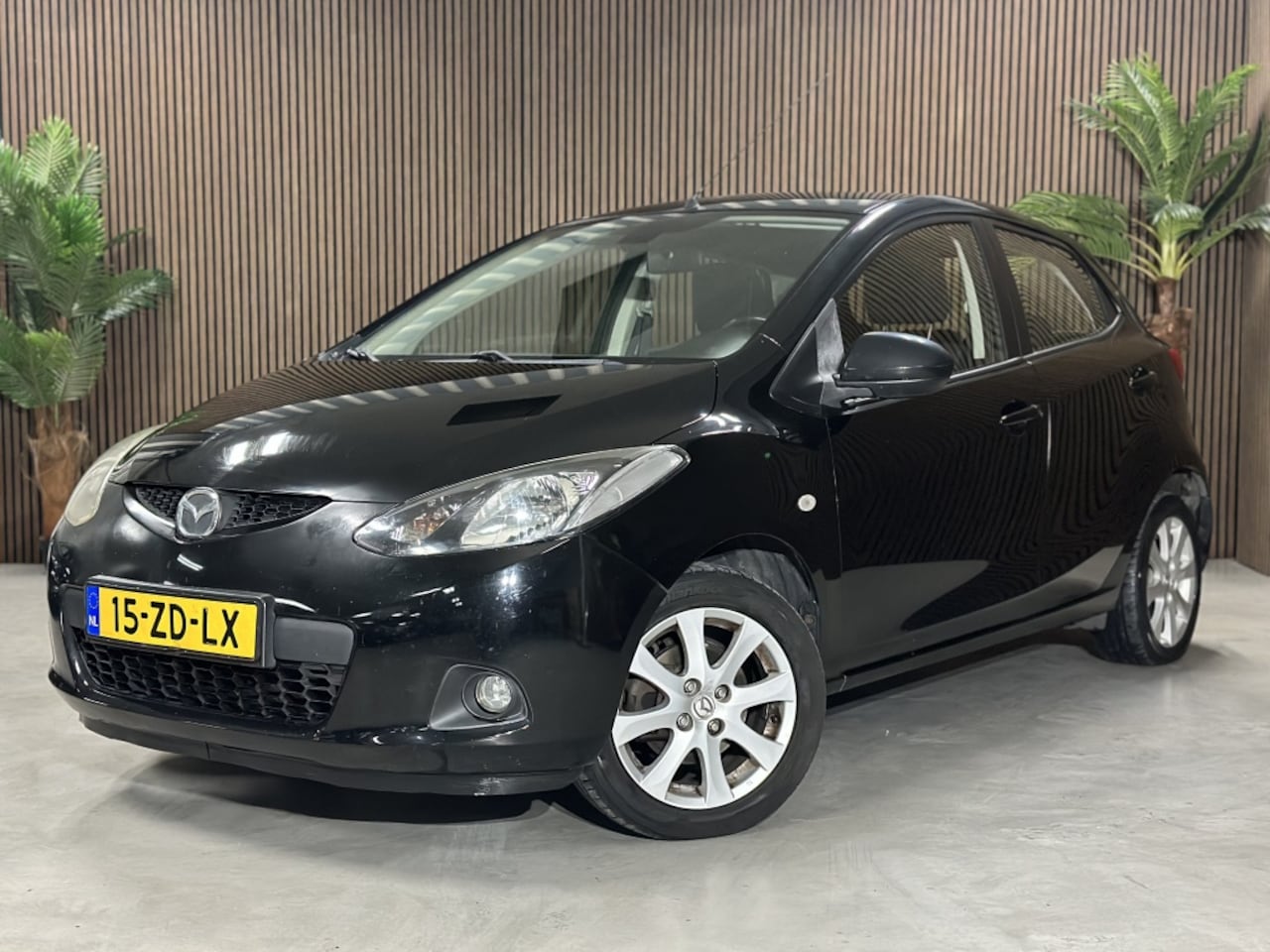 Mazda 2 - 1.3hp S-VT Executive 1.3hp S-VT Executive - AutoWereld.nl