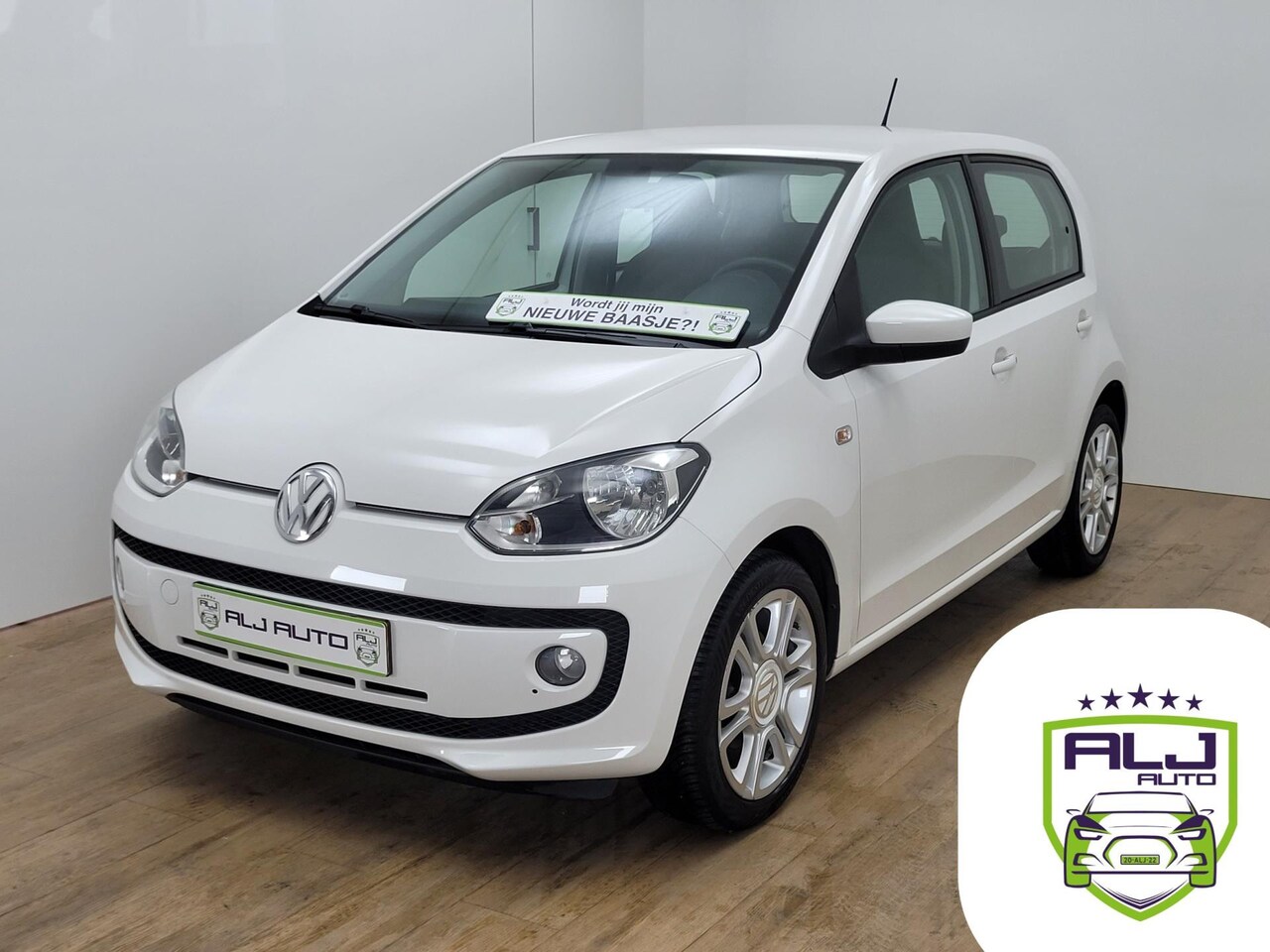 Volkswagen Up! - Occasion met trekhaak en leuke velgen | Tweedehands Volkswagen Up in High up uitvoering | - AutoWereld.nl