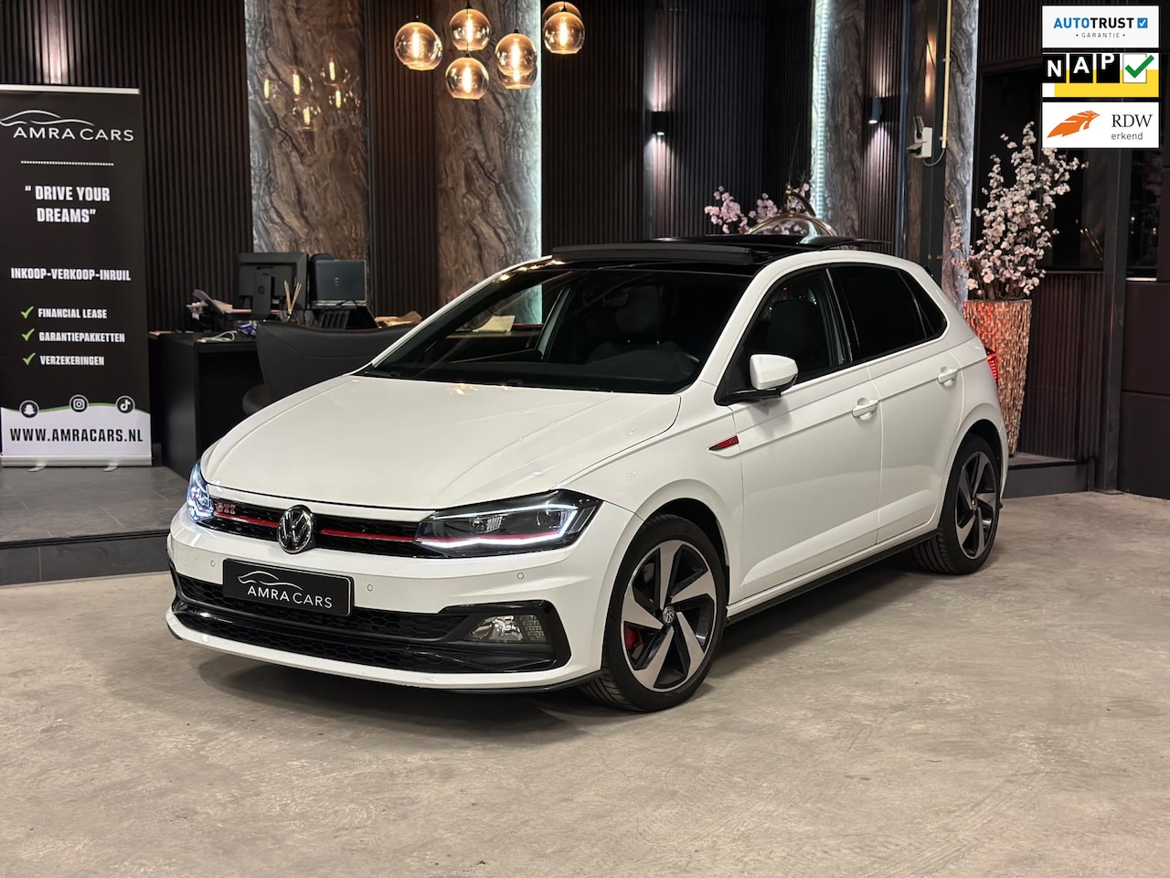 Volkswagen Polo - 2.0 TSI GTI|PANORAMA|BOMVOL - AutoWereld.nl