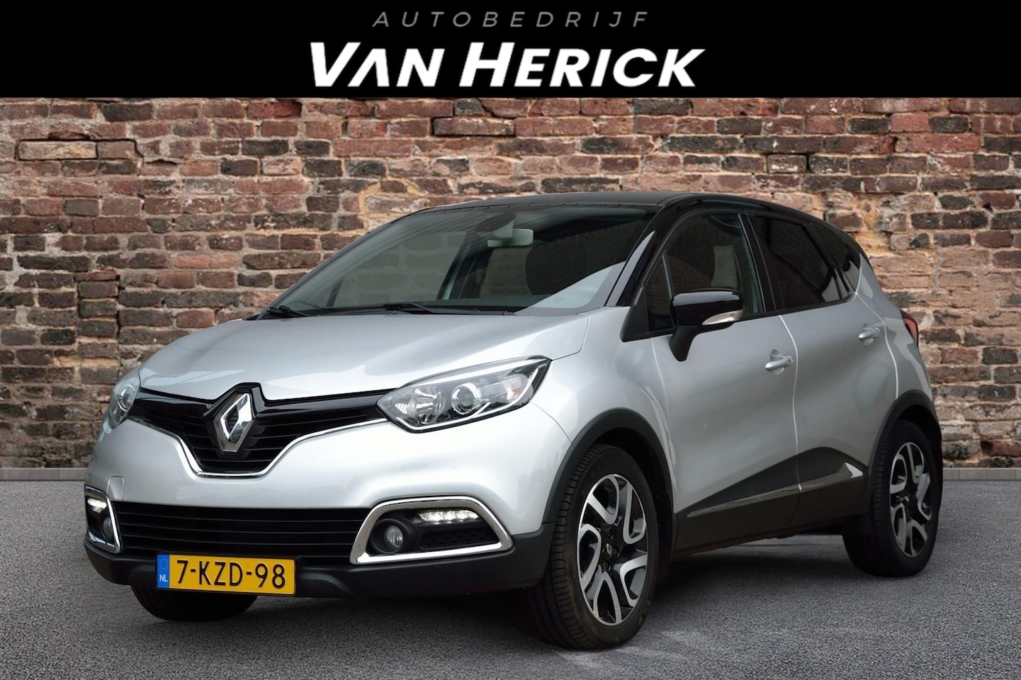 Renault Captur - 0.9 TCe Dynamique | Clima | Navi | Orgineel NL - AutoWereld.nl