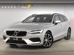 Volvo V60 - B3 163PK Momentum Advantage / Navigatie / Camera / Parkeersensoren / LM Velgen / Trekhaak