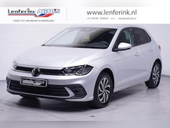 Volkswagen Polo - 1.0 TSI Life Navi Clima DAB PDC v+a Camera Apple Carplay Keyless-start Privateglas Led kop