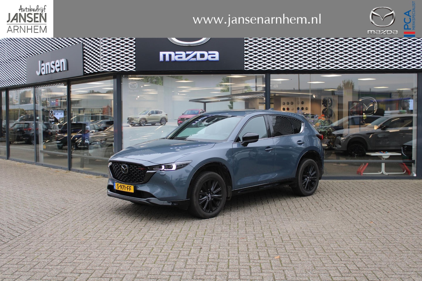 Mazda CX-5 - 2.0 SkyActiv-G 165 Homura Limited 2.0 SkyActiv-G 165 Homura Limited , Automaat, Trekhaak, Half Leder, Navi, Clima, HUD, Adap - AutoWereld.nl