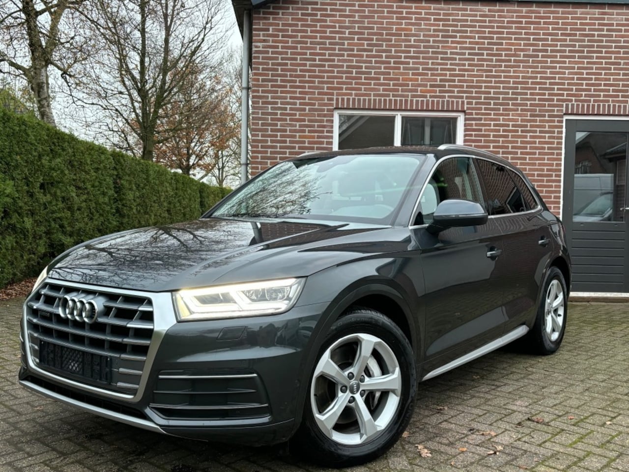 Audi Q5 - 50 Tfsi e Quattro Pano, leer, Luchtvering, Trekhaak - AutoWereld.nl