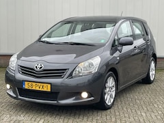 Toyota Verso - 1.6 VVT-i Business 7p. | Panorama | Camera | Navi | Climate & Cruise control |