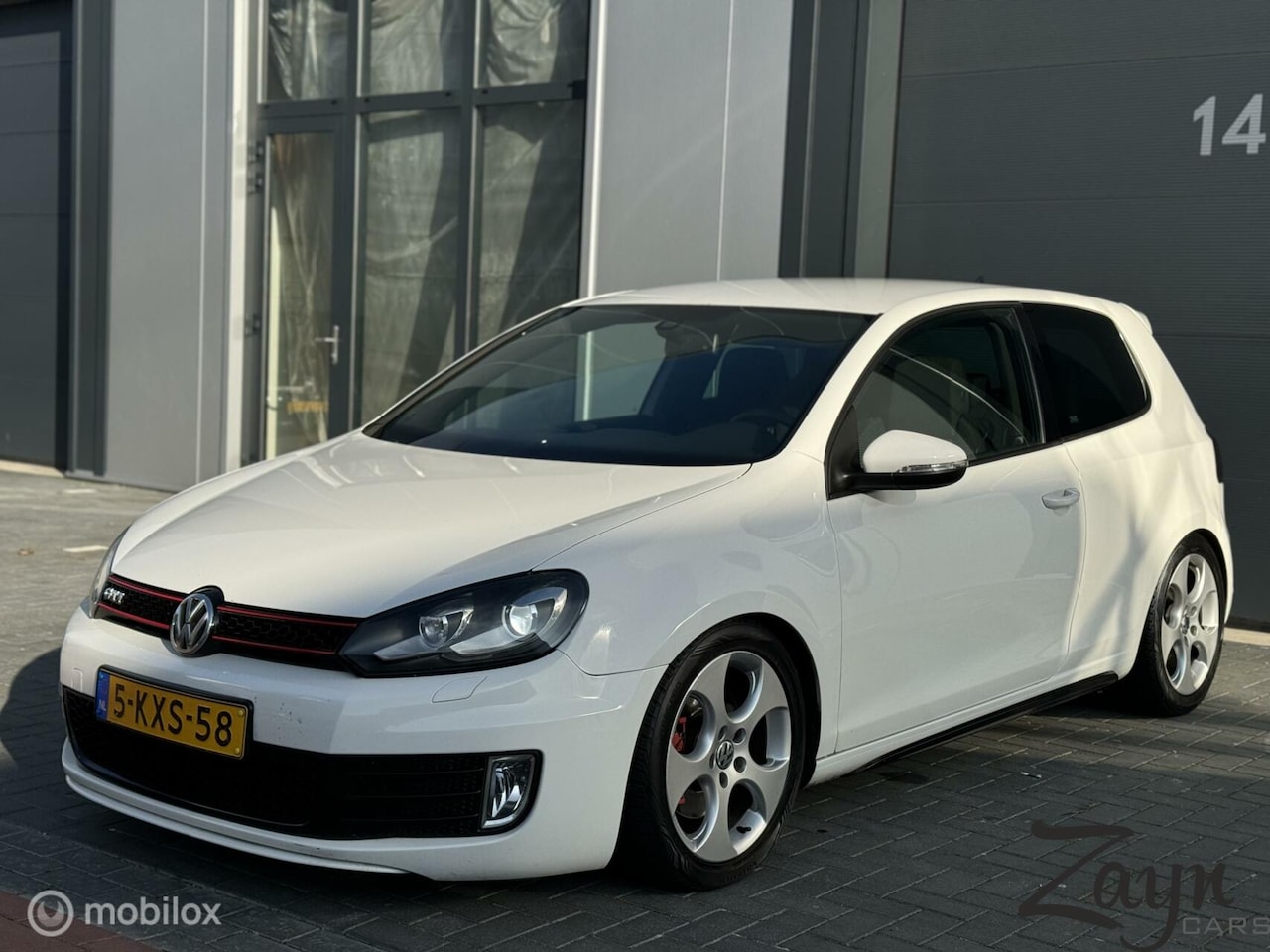 Volkswagen Golf - 2.0 GTI | Xenon | Led | Milltek | - AutoWereld.nl