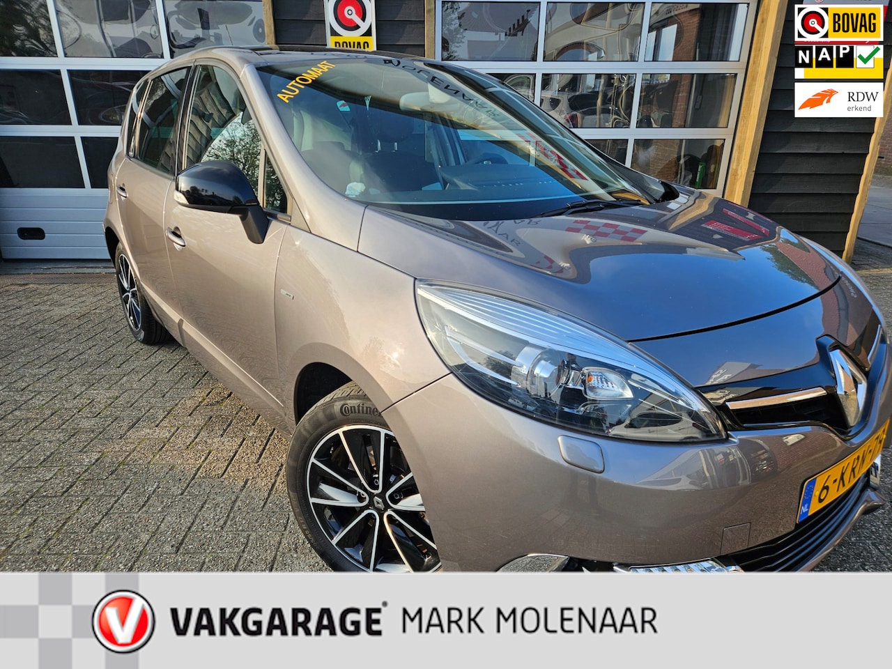 Renault Scénic - 2.0 BOSE 2.0 Bose,automaat,panorama - AutoWereld.nl