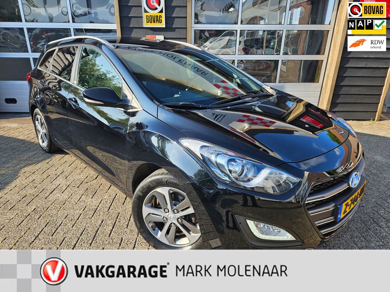 Hyundai i30 - 1.4 i-Drive 1.4 i-Drive,nette ruime auto - AutoWereld.nl