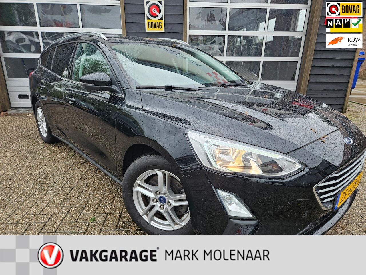 Ford Focus Wagon - 1.0 EcoBoost Trend Edition Business 1.0 EcoBoost Trend Edition Business,carplay - AutoWereld.nl