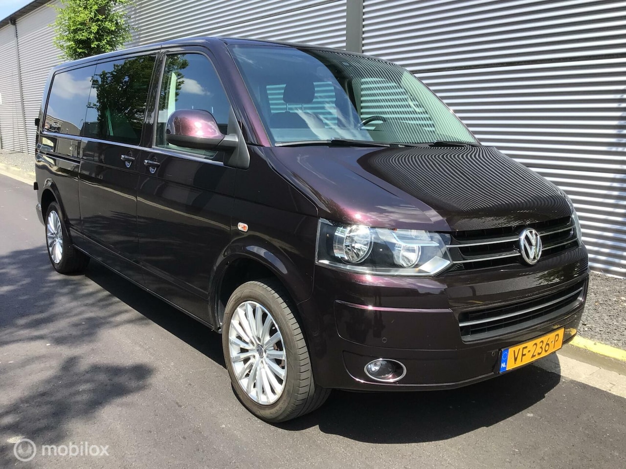 Volkswagen Transporter - 2.0 TDI BM L2H1 DC 180 PK Automaat nieuwe motor en Turbo - AutoWereld.nl