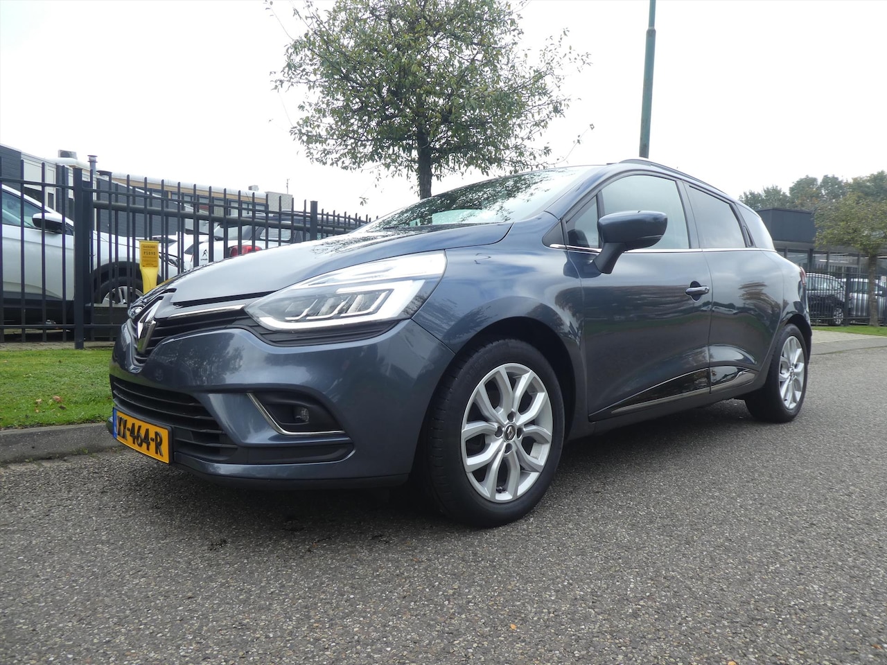 Renault Clio Estate - TCe 90pk Intens Clima Navi Thaak Xenon Mooi - AutoWereld.nl