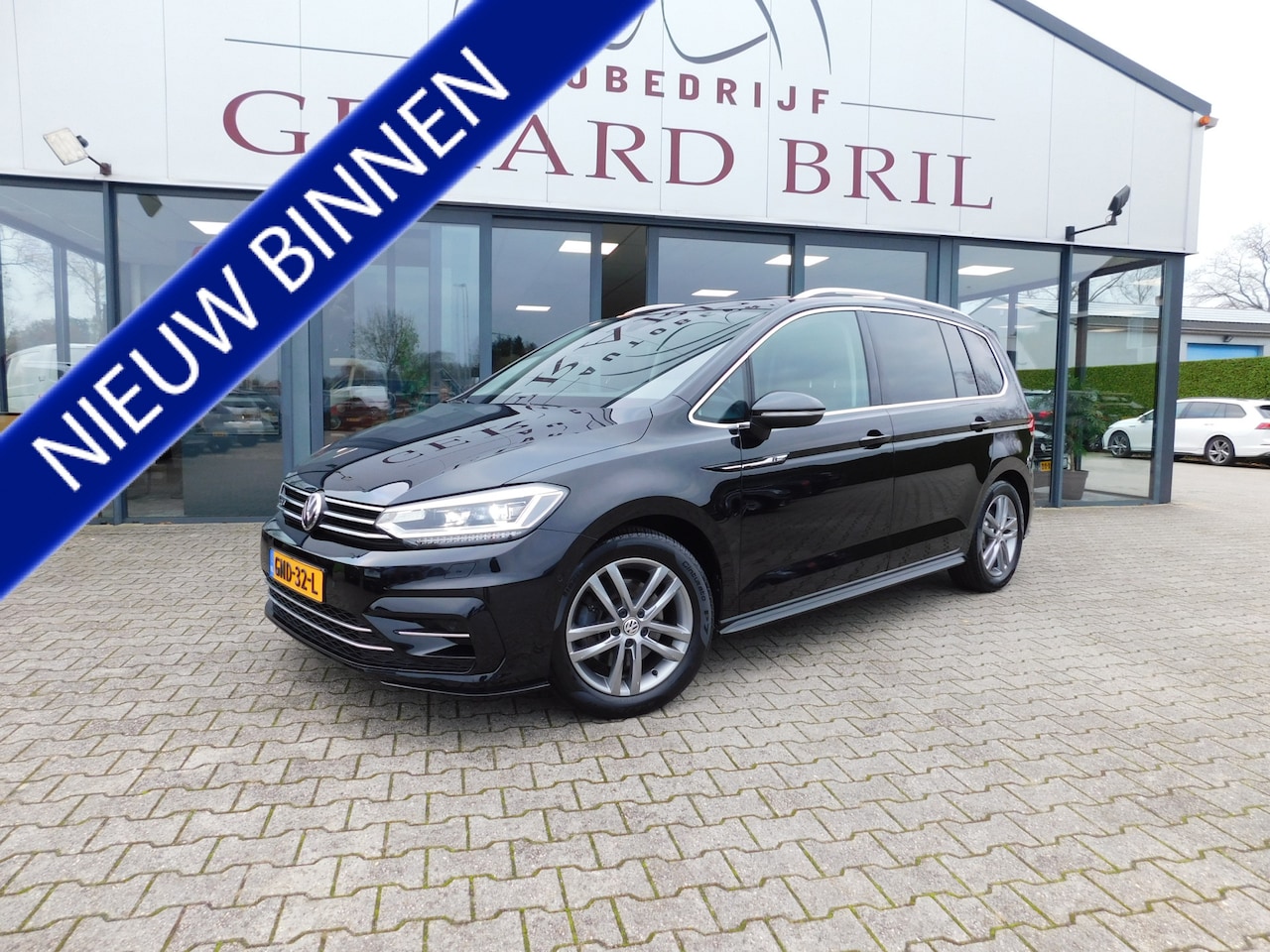 Volkswagen Touran - 1.8 TSI Highline R-line, Panodak - AutoWereld.nl