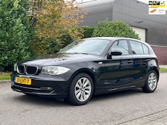 BMW 1-serie - 116i Introduction 1e Eigenaar*5DR*Airco*Parkeersensoren*LM velgen*APK