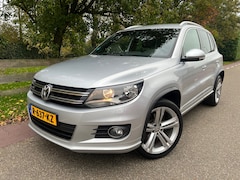 Volkswagen Tiguan - 1.4 TSI Sport&Style 4Motion Camera, Clima R Line