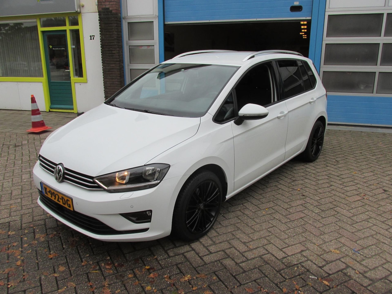 Volkswagen Golf Sportsvan - 1.4 TSI Highline automaat - AutoWereld.nl