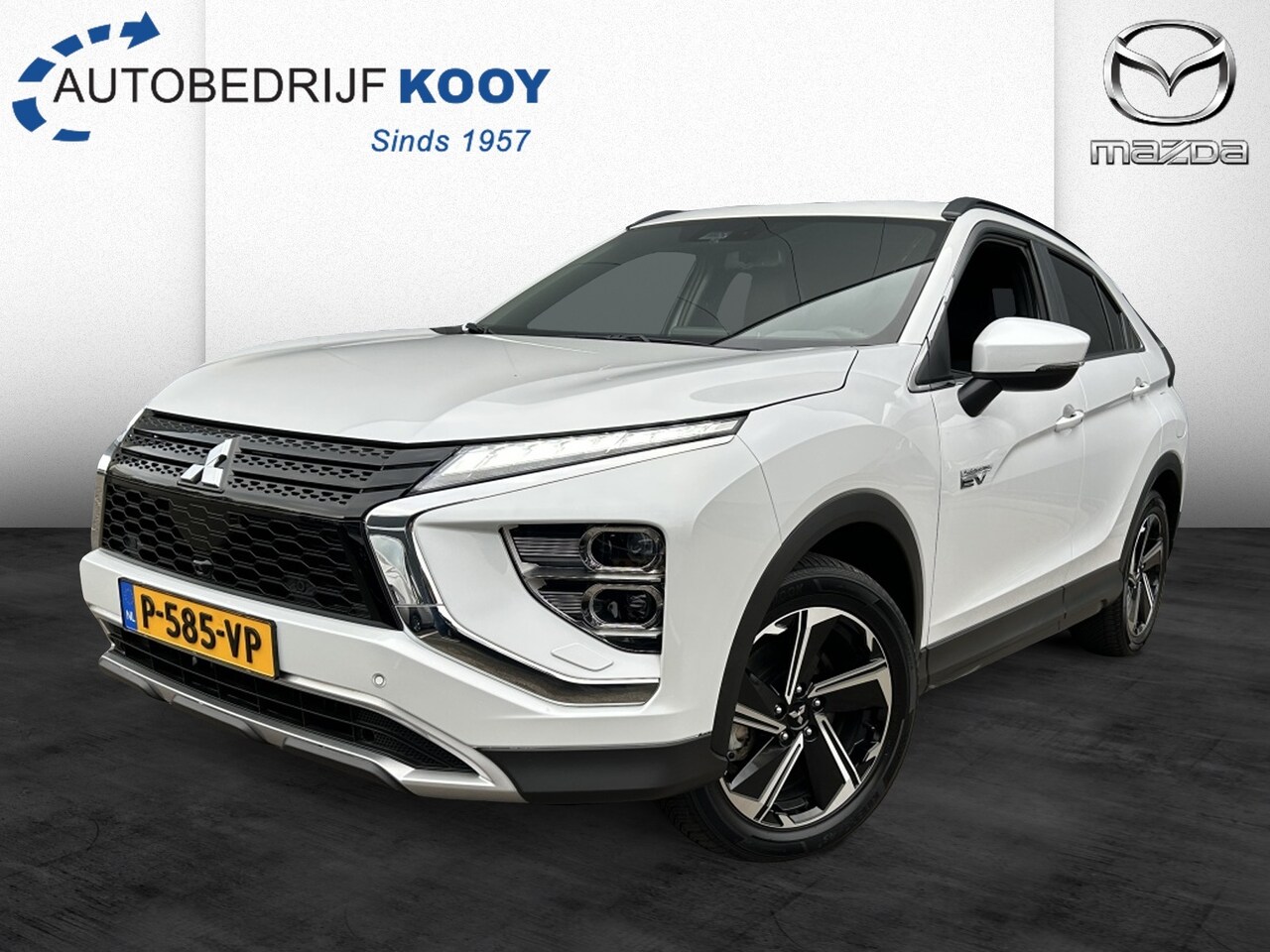 Mitsubishi Eclipse Cross - 2.4 PHEV Intense+ / NL-Auto / Trekhaak - AutoWereld.nl