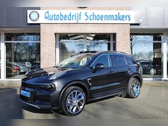 Lynk & Co 01 - 1.5 261PK 6.6Kwh LADEN 360-CAMERA PANO/SCHUIF INFINITY DAB NAVI CARPLAY STOELVERWARMING EL