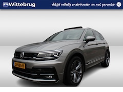 Volkswagen Tiguan - 1.5 TSI ACT Highline Business R NAVI / 19"LMV / APP.Connect / Rondom Camera/ PANODAK / Ele