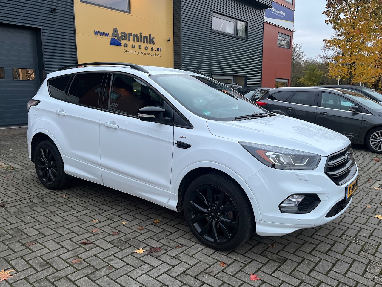 Ford Kuga - 1.5 150 pk ST-Line - AutoWereld.nl