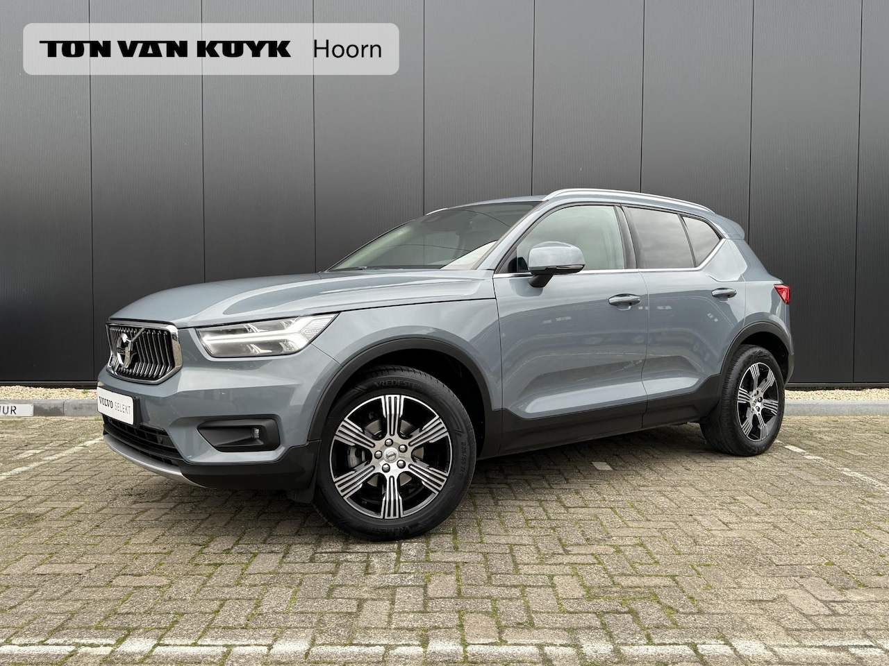 Volvo XC40 - 1.5 T2 Inscription / Blond leder / Trekhaak / Intellisafe / Camera /climate line - AutoWereld.nl