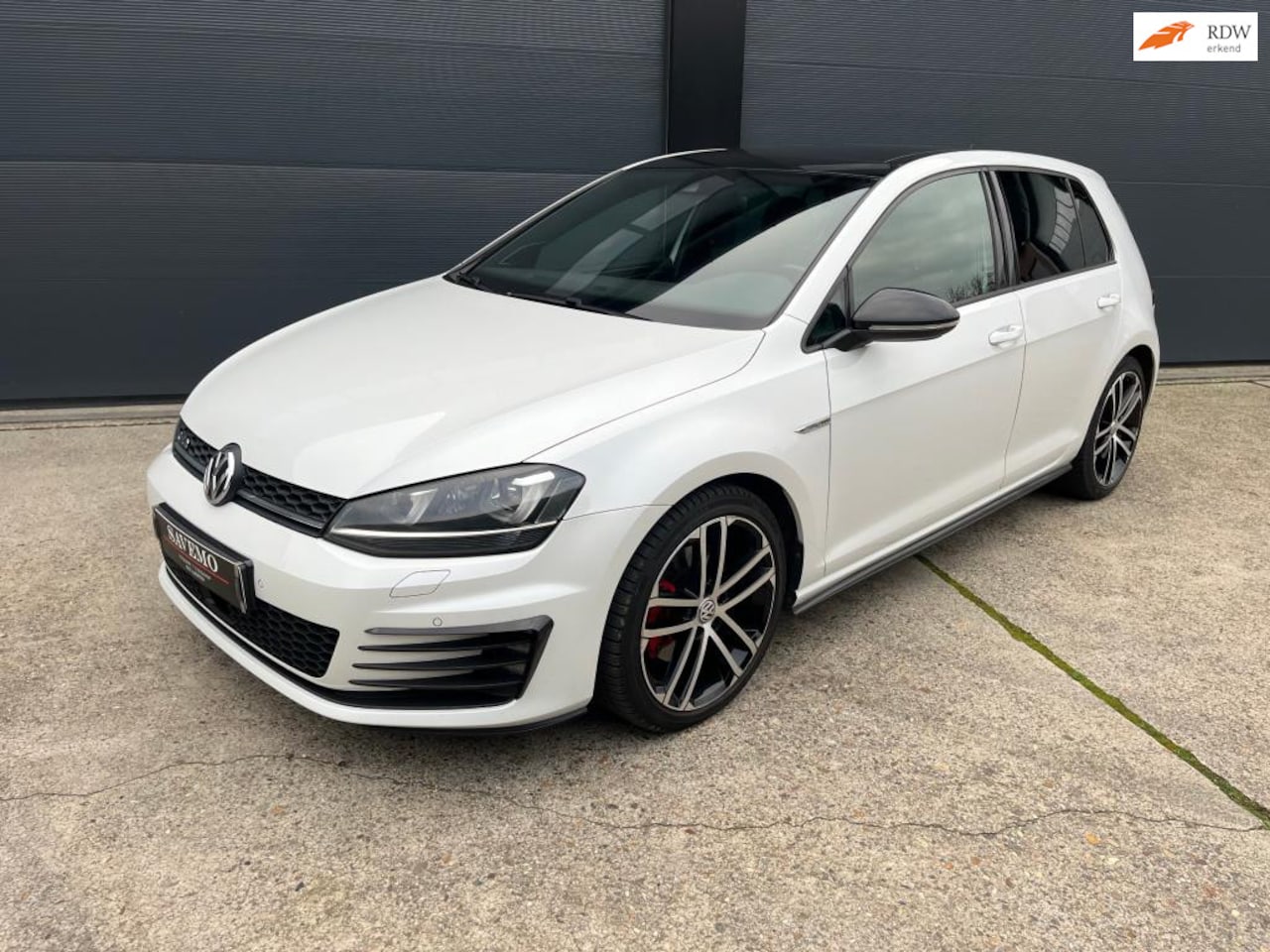 Volkswagen Golf - 2.0 TDI GTD Oryx wit / Standkachel / Schuifkanteldak / Trekhaak / Stoelverwarming - AutoWereld.nl