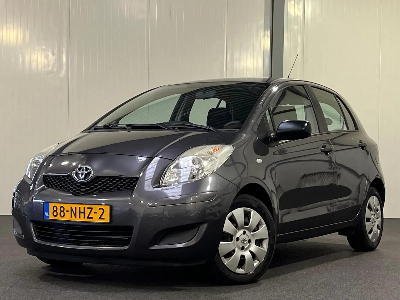 Toyota Yaris - 1.3 5-drs [ NAP airco trekhaak ] 1.3 VVTi Comfort - AutoWereld.nl