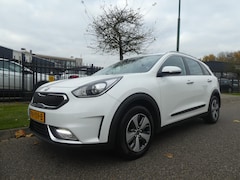 Kia Niro - 1.6 GDi Hybrid 141pk DCT6 DynamicLine Clima Navi LM