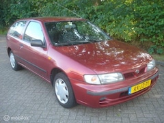 Nissan Almera - 1.6 I Pulsar Comfort Airco stuurbekrachtiging