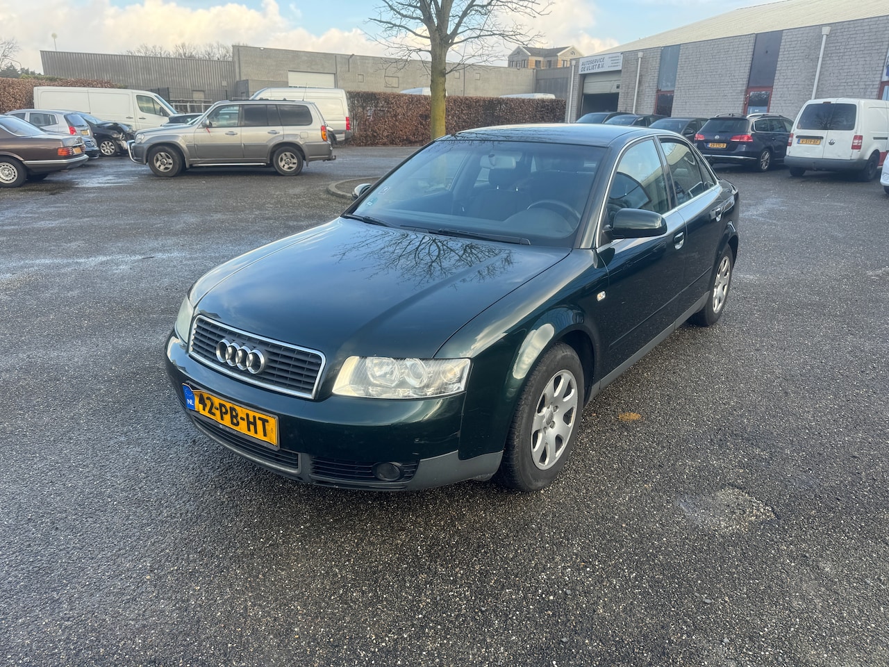 Audi A4 Limousine - 2.0 2.0 benzine - AutoWereld.nl