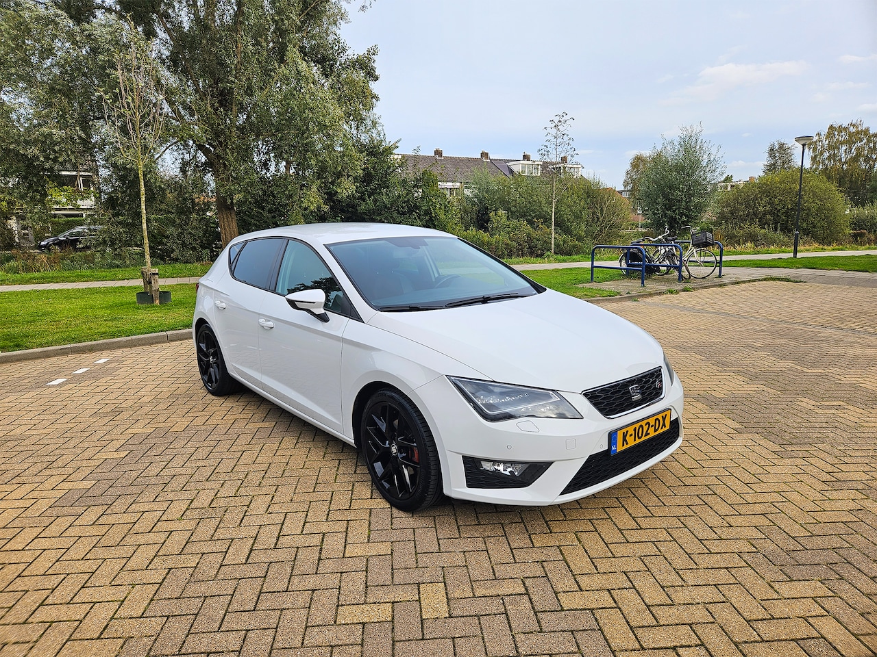 Seat Leon - 1.4 TSI ACT FR Dynamic 150pk - AutoWereld.nl