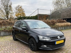 Volkswagen Polo - 1.4 TSI BlueGT Specificaties: * Bouwjaar: 2013 * Kilometerstand: 155.000 * Kleur: zwart metallic * Motor: