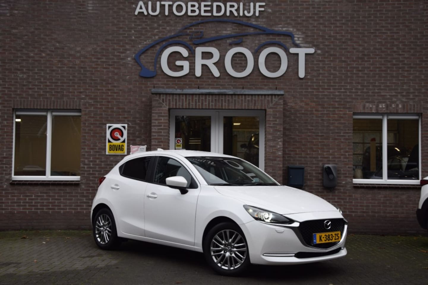 Mazda 2 - 1.5 SKYACT-G LUXURY  HEAD UP DISPLAY + XENON LED LAMPE - AutoWereld.nl