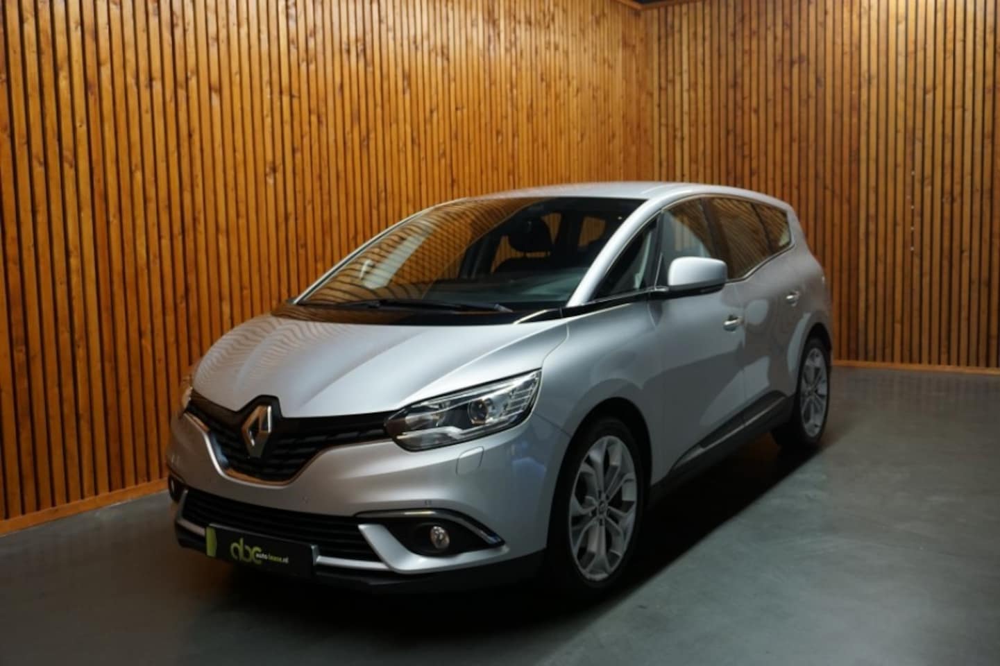 Renault Grand Scénic - 1.3 TCE 140 PK 7 PERSOONS AUTOMAAT - AutoWereld.nl