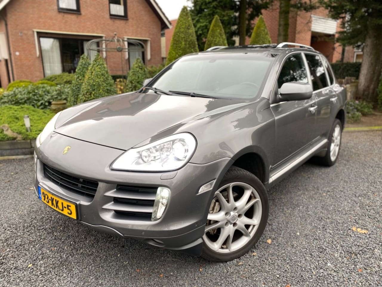 Porsche Cayenne - 4.8 S Aut. Luchtvering Schuifdak Xenon Leer Elek. trekhaak Young - AutoWereld.nl