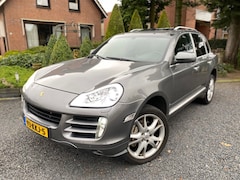 Porsche Cayenne - 4.8 S Aut. Luchtvering Schuifdak Xenon Leer Elek. trekhaak Young