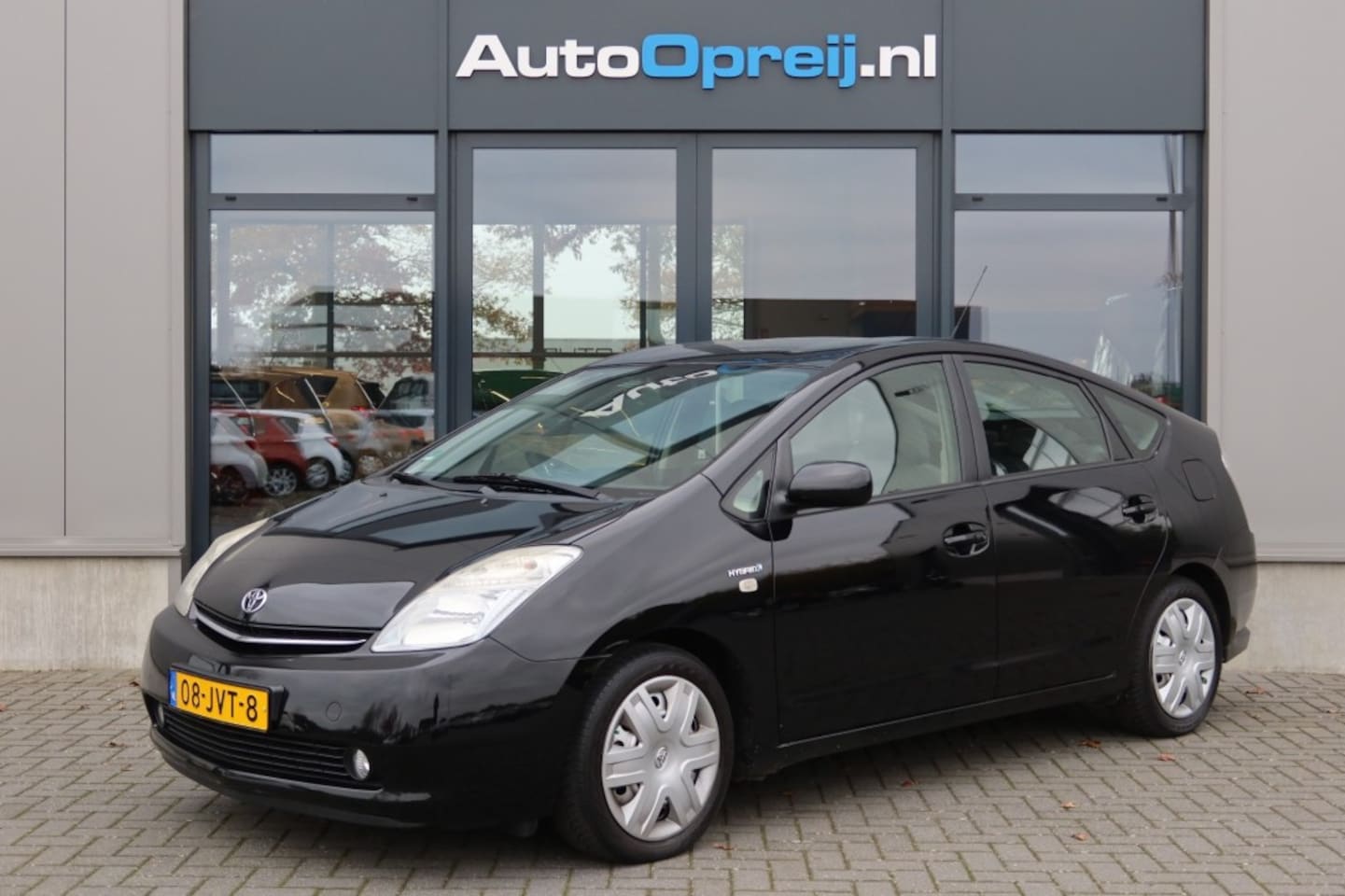 Toyota Prius - 1.5 VVT-i Tech Edition AUTOMAAT Airco, Dealer onderhouden - AutoWereld.nl