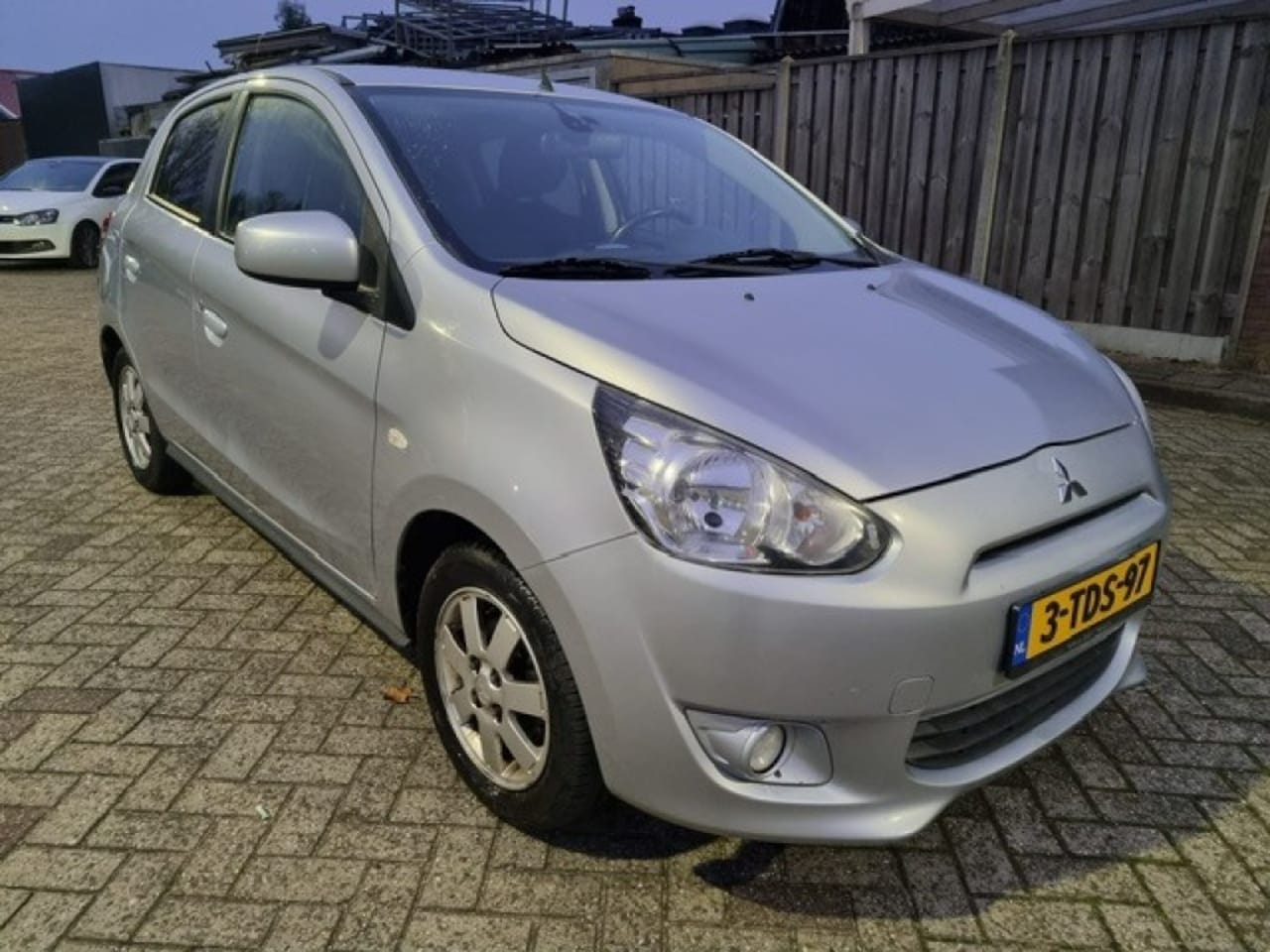 Mitsubishi Space Star - 1.2 Instyle 1.2 Instyle - AutoWereld.nl