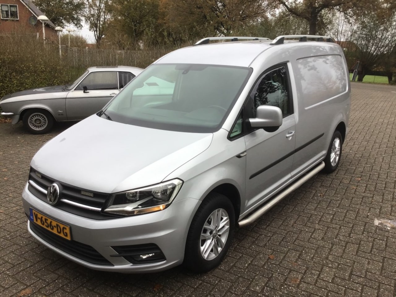 Volkswagen Caddy - 2.0 TDI L2H1 BMT HIGHLINE - AutoWereld.nl