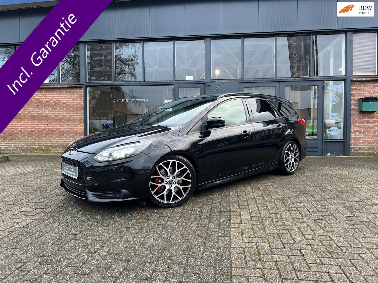 Ford Focus Wagon - 2.0 EcoBoost ST-3 2.0 EcoBoost ST-3, Xenon, Leder - AutoWereld.nl