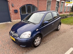 Toyota Yaris - 1.0 VVT-i Idols apk t/m 12-12-2025