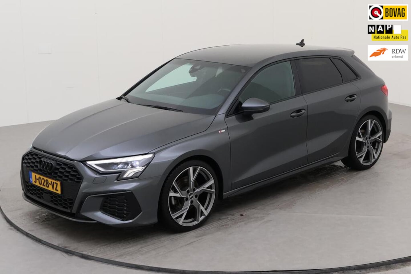 Audi A3 Sportback - 35 TFSI 150PK 3X S edition+led+leder+vitrual+navigatie+19"lmv+all-seasons=11-2020= SUPER ! - AutoWereld.nl