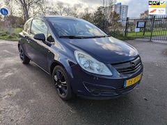 Opel Corsa - 1.0-12V Selection Parkeersensoren