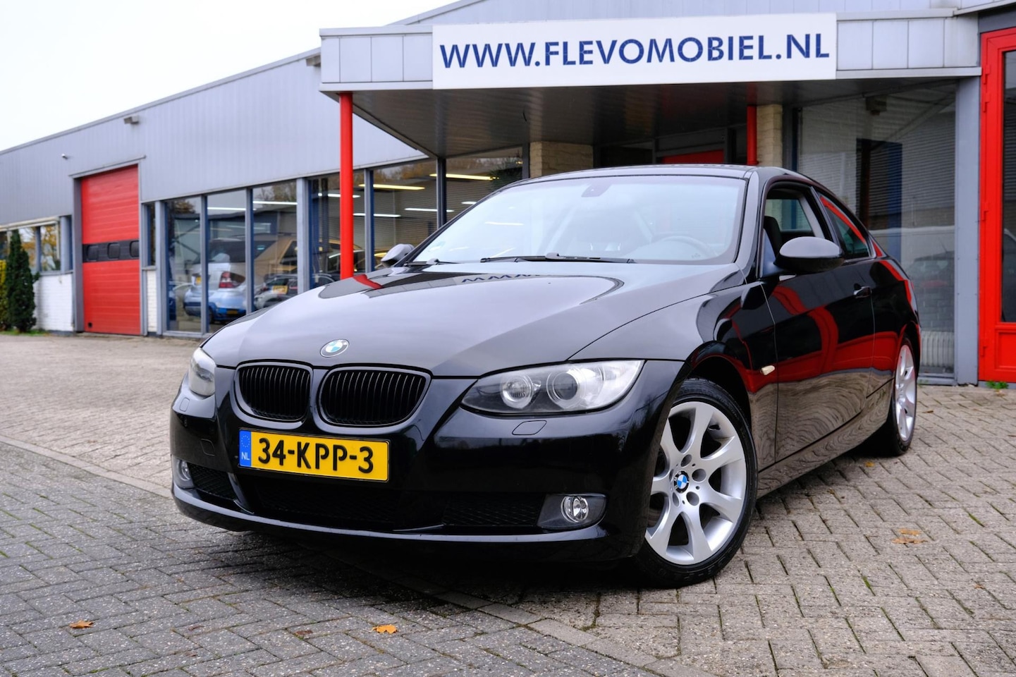 BMW 3-serie Coupé - 320i 170pk High Executive Xenon|Clima|Sportstoelen|LMV - AutoWereld.nl